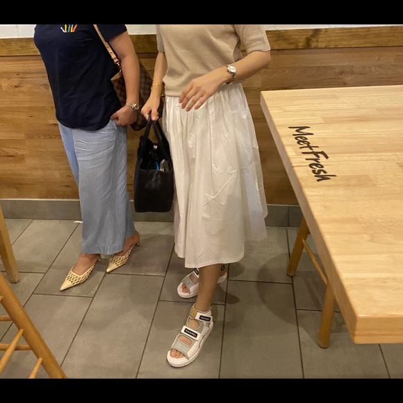 Chanel gladiator sandal *36.5 - Picture 15 of 16